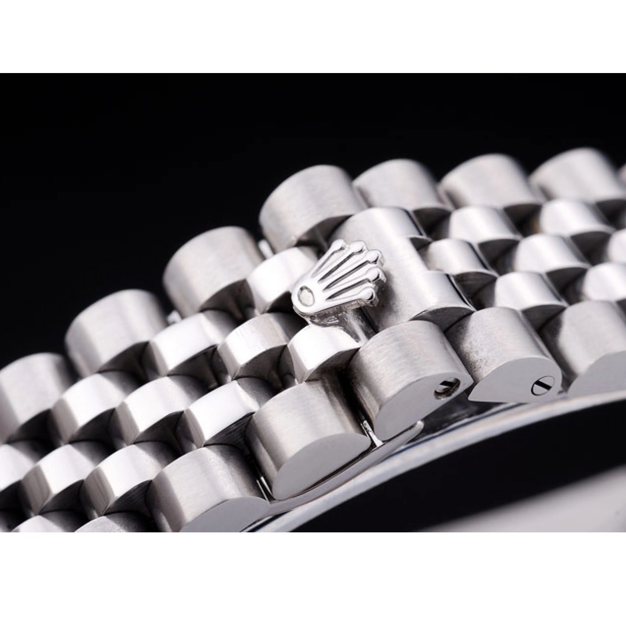 Aaa replica watch Diamonds Ribbed Rolex Bezel 7455 Datejust Silver Dial 0723